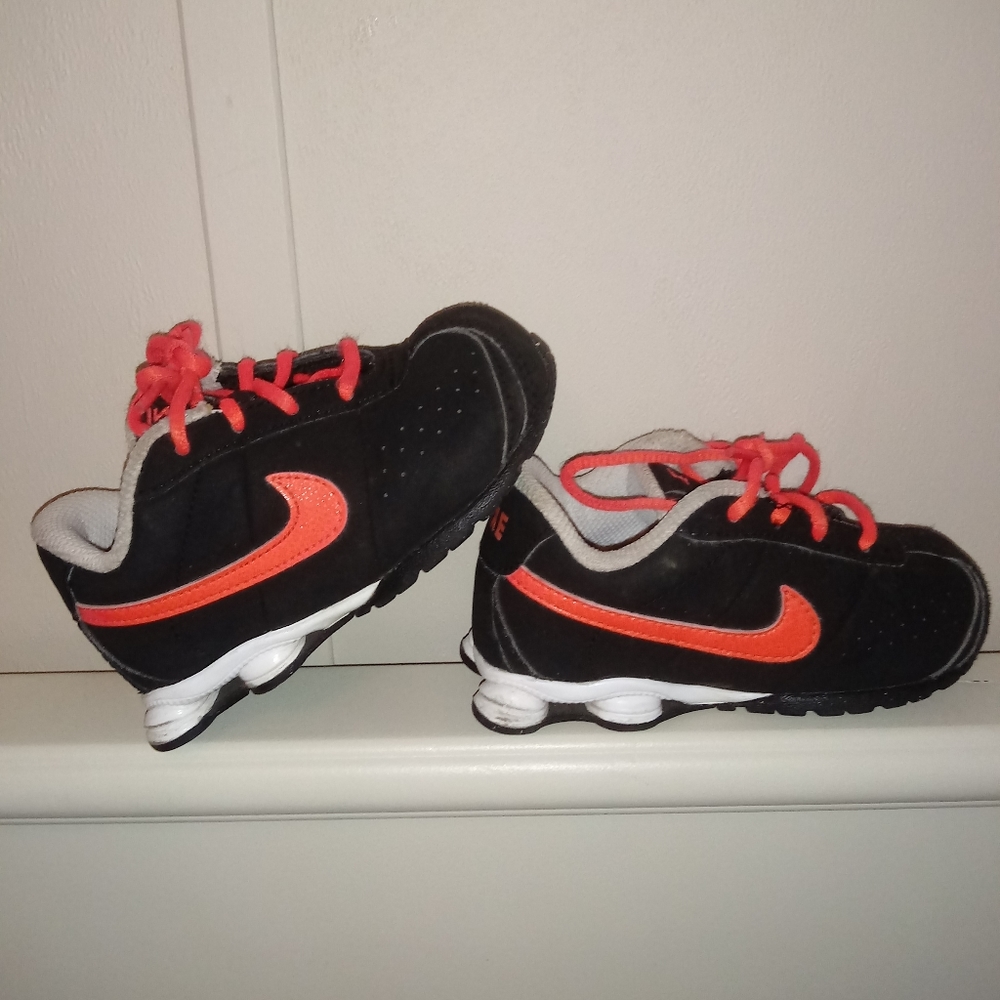 Nike Shox